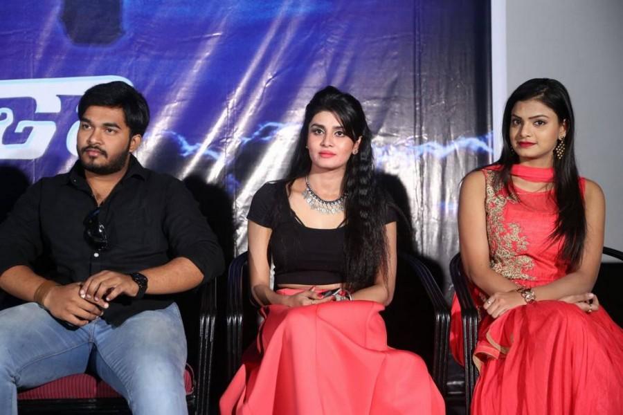 Telugu movie Dyavudaa Teaser Launch event held at Hyderabad. Celebs like Anusha, Raj Kandukuri, Bhanu, Jai, Sharat, Karunya, Harini, G Harikumar Reddy, Sairam Dasari, Prajwal and others graced the event. Anusha,Raj Kandukuri,Bhanu,Jai,Sharat,Karunya,Harini,G Harikumar Reddy,Dyavudaa Trailer Launch,Dyavudaa Trailer,Dyavudaa Trailer Launch pics,Dyavudaa Trailer Launch images,Dyavudaa Trailer Launch photos,Dyavudaa Trailer Launch stills,Dyavudaa Trailer Laun