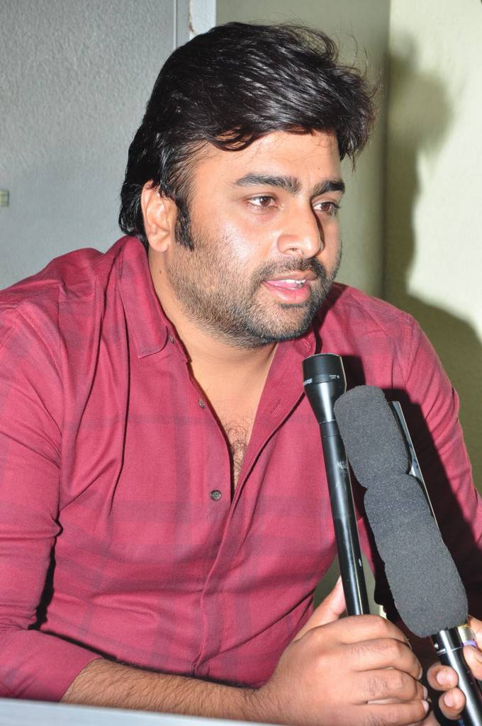 Telugu movie Appatlo Okadundevadu team theatre coverage press meet at Devi theater, RTC X Roads in Hyderabad. Celebs like Nara Rohit, Sri Vishnu, Saagar K Chandra and others graced the event. Nara Rohit,Sri Vishnu,Appatlo Okadundevadu team,Appatlo Okadundevadu,Appatlo Okadundevadu team visit Devi theatre,Telugu movie Appatlo Okadundevadu