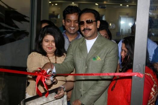 Actor Gulshan Grover during the inauguration of an exhibition Nature Redifined by artist Prasad Nagarkar in Mumbai on Jan. 2, 2016.