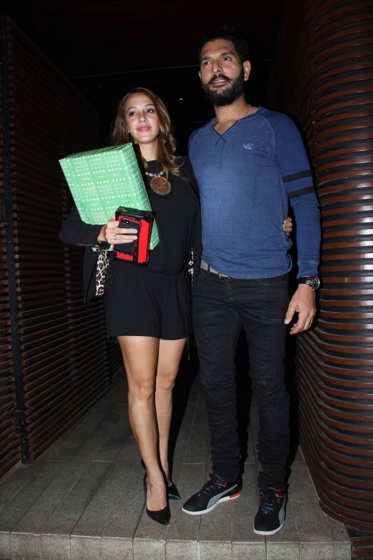 Newlyweds Yuvraj Singh and Hazel Keech snapped at Estella Restaurant. Yuvraj Singh and Hazel Keech,Yuvraj Singh,Hazel Keech,Yuvraj Singh snapped at Estella Restaurant,Hazel Keech snapped at Estella Restaurant