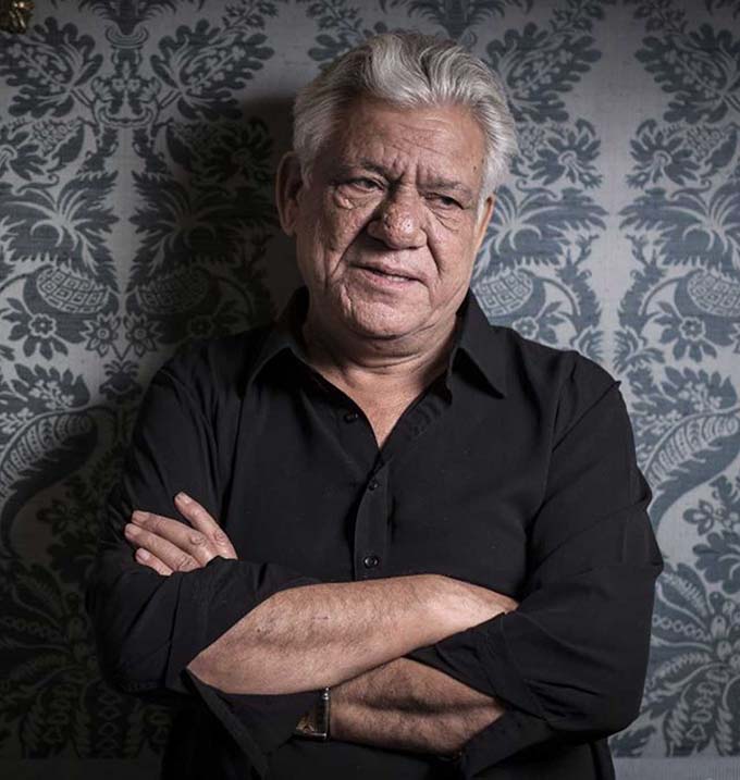 Om Puri dies: Rare and Unseen pictures of Veteran actor. Om Puri,Om Puri rare pics,om puri heart attack,Om puri died of heart attack,veteran actor om puri died,Om Puri rare images,Om Puri rare photos,Om Puri rare stills,Om Puri rare pictures,Om Puri unseen pics,Om Puri unseen images,Om Puri unseen stills,Om Pur