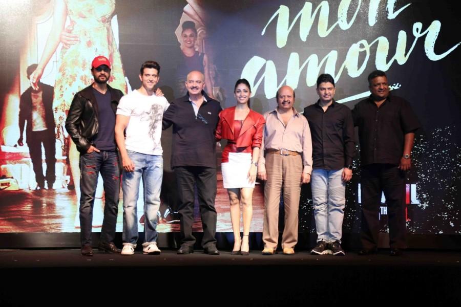 Bollywood actors Hrithik Roshan and Yami Gautam during the song launch Mon Amour from film Kaabil in Mumbai on January 5, 2017. Hrithik Roshan and Yami Gautam,Hrithik Roshan,Yami Gautam,Mon Amour,Mon Amour song,Mon Amour song from Kaabil film,Kaabil,Bollywood movie Kaabil,Kaabil songs,Kaabil music,Kaabil song launch