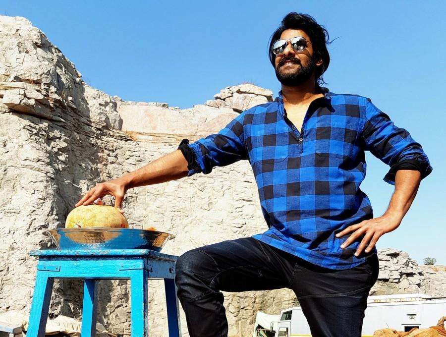 Baahubali 2: Prabhas wraps up shoot in Hyderabad. Baahubali 2,Baahubali,Baahubali 2 release date,Prabhas,Baahubali 2 wraps up,Prabhas wraps up,rajamouli,SS rajamouli,Gummadikaaya Ceremony