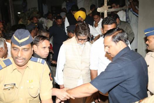 Actor Amitabh Bachchan during the funeral of actor Om Puri in Mumbai on January 6, 2016. Om Puri has passed away after a massive heart attack early on Friday morning. He was 66.