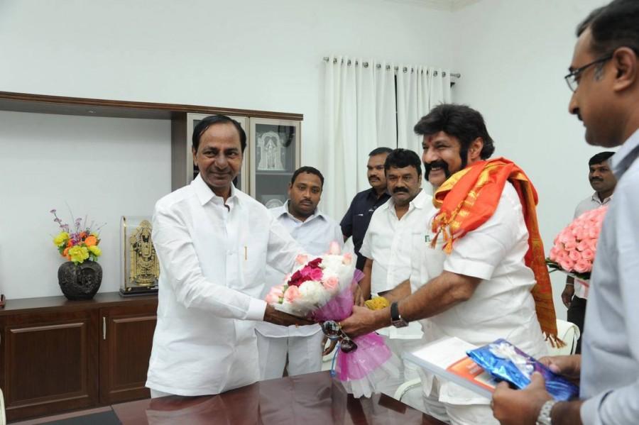 South Indian actor Nandamuri Balakrishna met Telangana Chief Minister K Chandrasekhar Rao. Nandamuri Balakrishna,Balakrishna,Nandamuri Balakrishna meets Chandrasekhar Rao,Chandrasekhar Rao,CM K Chandrasekhar Rao,Telangana Chief Minister
