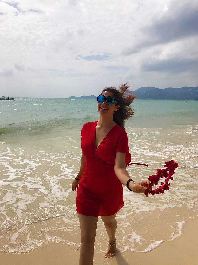 South Indian actress Raai Lakshmi's New Year Celebration in Beach. Raai Lakshmi,actress Raai Lakshmi,Raai Lakshmi hot pics,Raai Lakshmi hot images,Raai Lakshmi hot photos,Raai Lakshmi hot stills,Raai Lakshmi New Year Celebration,Raai Lakshmi New Year Celebration pics,Raai Lakshmi New Year Celebration images,Raai Lakshmi