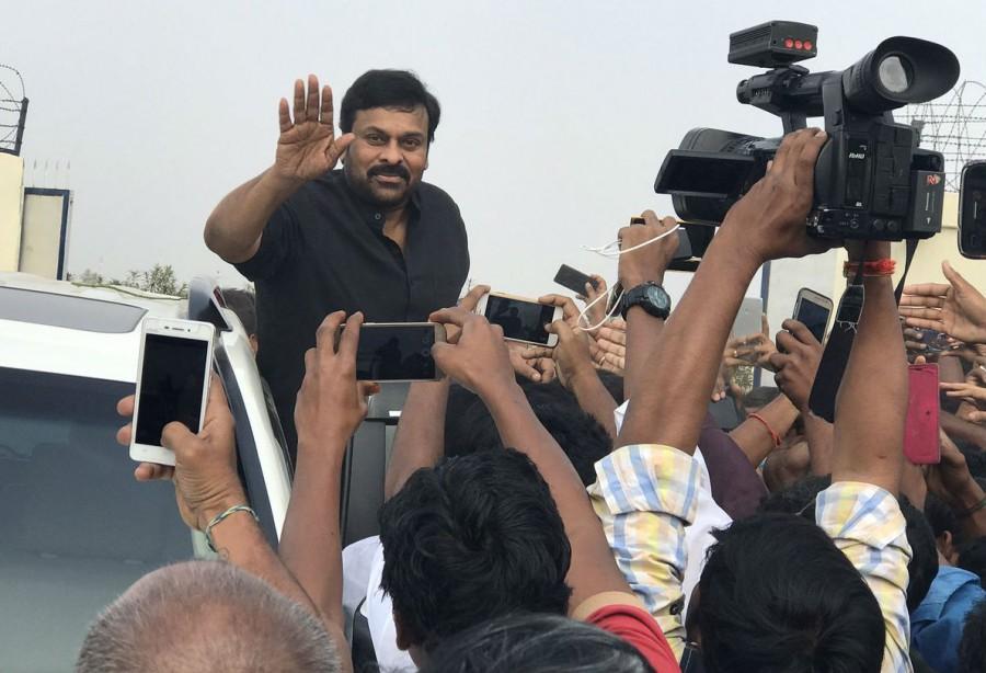 Megastar Chiranjeevi arrives Vijayawada for Khaidi No 150 Pre-release function. Megastar Chiranjeevi,Chiranjeevi,Chiranjeevi arrives Vijayawada,Chiranjeevi reaches Vijayawada,Chiranjeevi at Vijayawada,Khaidi No 150 Pre-release function,Khaidi No 150,Khaidi No 150 Pre-release function pics,Khaidi No 150 Pre-release function event,Khai