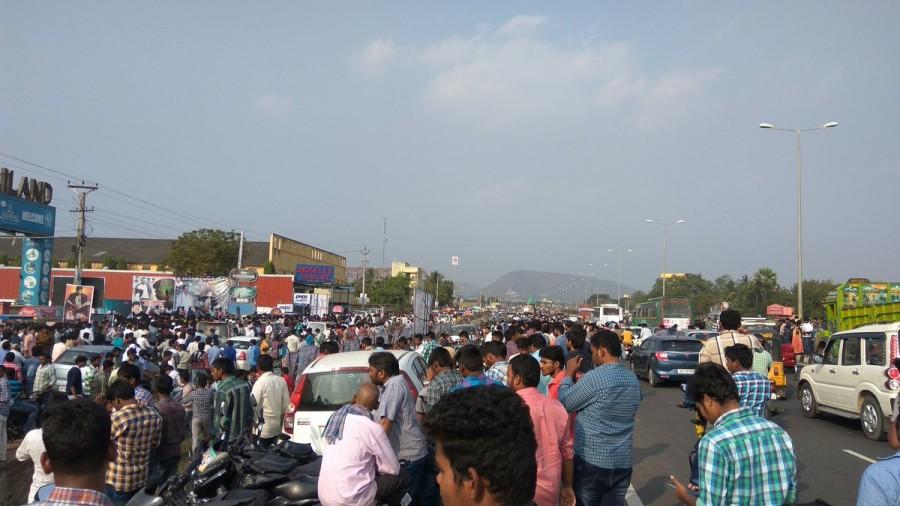 Crowd at Chiranjeevi's Khaidi No 150 pre-release function. Chiranjeevi,Khaidi No 150 pre-release function,Khaidi No 150,Khaidi No 150 pre-release function pics,Khaidi No 150 pre-release function images,Khaidi No 150 pre-release function photos,Khaidi No 150 pre-release function stills,Khaidi No 150 pre-release fu