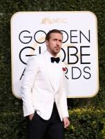 Golden Globe Awards,Golden Globe Awards 2017,Golden Globe Awards red carpet,Golden Globe Awards 2017 red carpet,hottest men,golden globe awards 2017 hottest men,Ryan Gosling,Ryan reynolds