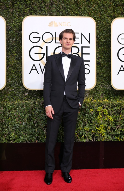 Actor Andrew Garfield arrives at the 74th Annual Golden Globe Awards Golden Globe Awards,Golden Globe Awards 2017,Golden Globe Awards red carpet,Golden Globe Awards 2017 red carpet,hottest men,golden globe awards 2017 hottest men,Ryan Gosling,Ryan reynolds