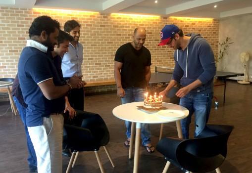 Photos of Bollywood actor Hrithik Roshan celebrates his birthday with Kaabil's team.