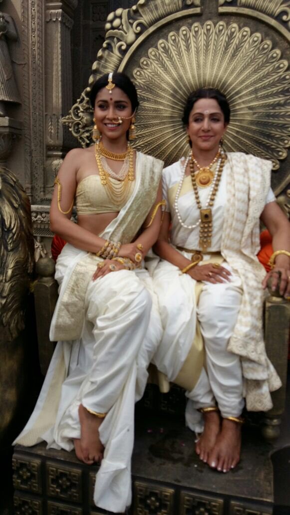 Gautamiputra Satakarni is an upcoming Telugu epic historical action film directed by Krish and produced by Saibabu Jagarlamudi, Y. Rajeev Reddy on First Frame Entertainment banner. Starring Nandamuri Balakrishna and Shriya Saran in the lead role. Balakrishna,Nandamuri Balakrishna,Shriya Saran,Gautamiputra Satakarni,telugu movie Gautamiputra Satakarni,Gautamiputra Satakarni pics,Gautamiputra Satakarni images,Gautamiputra Satakarni photos,Gautamiputra Satakarni stills,Gautamiputra Satakarni pictures