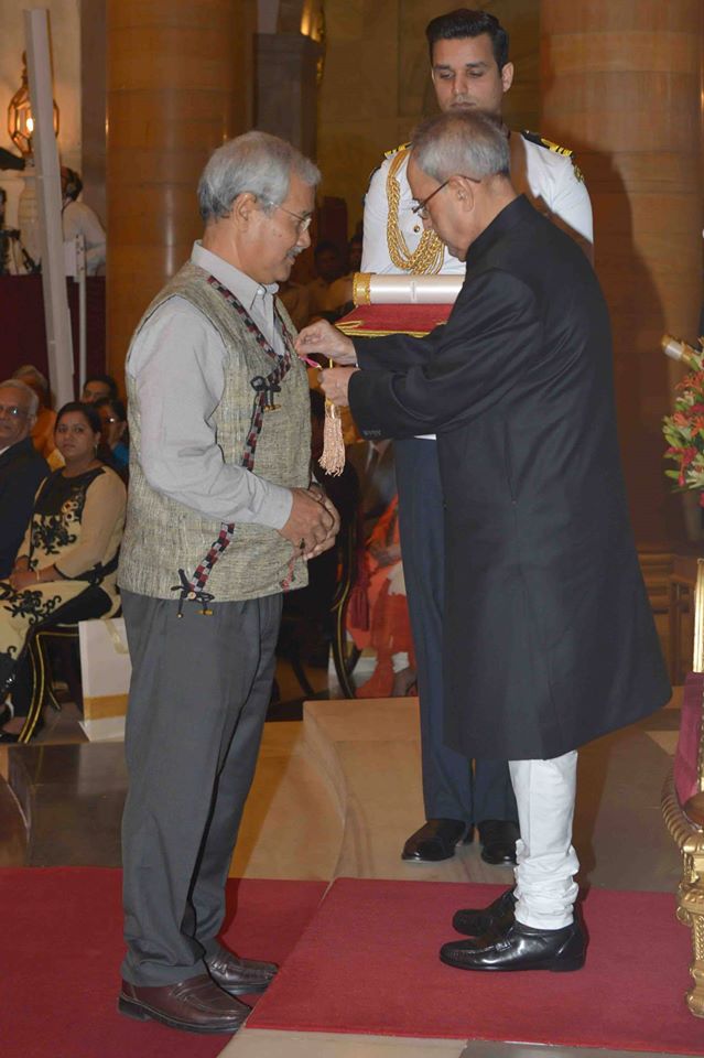 Padma Shri, Padma Bhushan, Padma Vibhushan: Pranab Mukherjee Presents ...