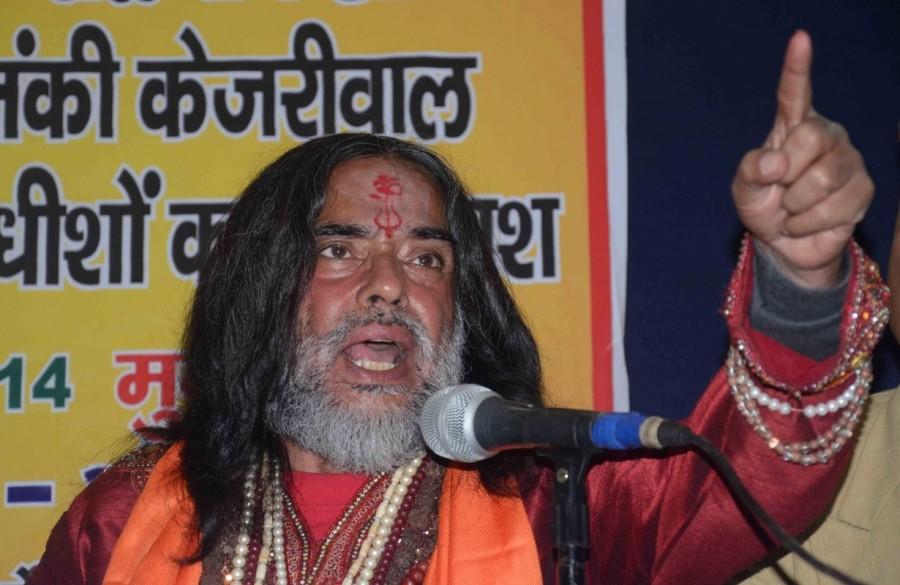 Swami Omji Maharaj, who was ousted from the reality TV show "Bigg Boss 10" due to his outrageous antics addresses a press conference in New Delhi, on Jan 10, 2017. Swami Omji,Swami Omji Maharaj,Bigg Boss 10,Bigg Boss,Swami Omji Maharaj press conference,Swami Omji Maharaj press conference pics,Swami Omji Maharaj press conference images,Swami Omji Maharaj press conference photos,Swami Omji Maharaj press conference sti