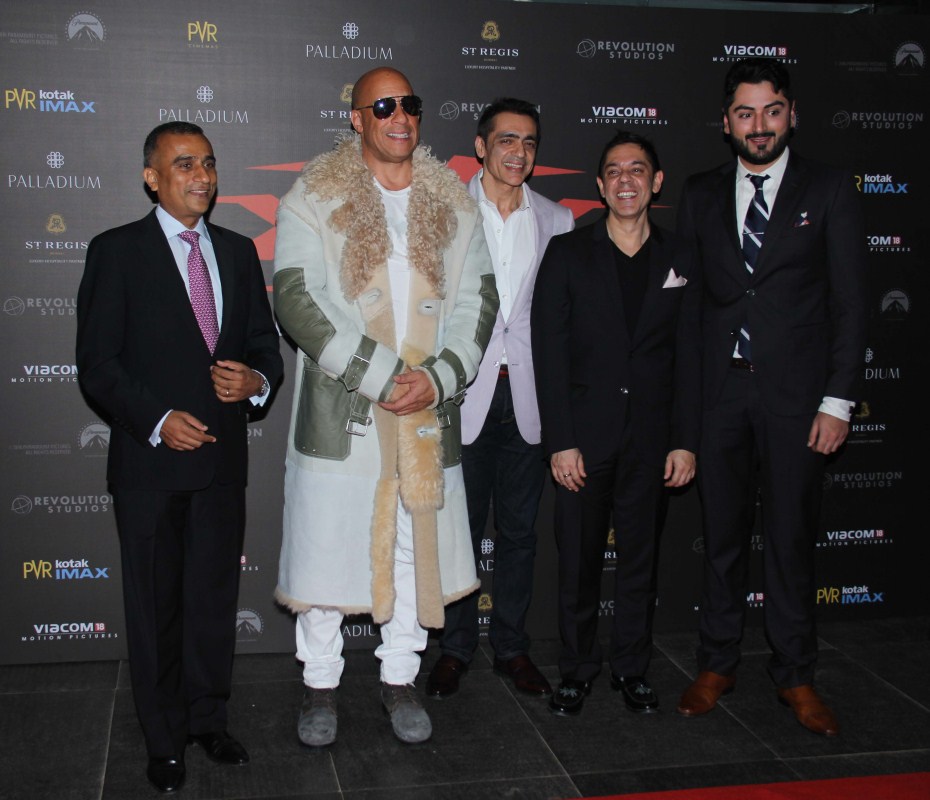 XXX: Return of Xander Cage special screening held in Mumbai on January 12, 2017. Celebs like Vin Diesel, Shahid Kapoor, Ranveer Singh, Urvashi Rautela, Diana Penty, Richa Chadha, Kriti Sanon, Irrfan Khan, Neil Nitin Mukesh, Jackky Bhagnani, Neetu Chandra, Karan Johar and others spotted at special screening. XXX: Return of Xander Cage,XXX: Return of Xander Cage special screening,Vin Diesel,Shahid Kapoor,Ranveer Singh,Urvashi Rautela,Diana Penty,Richa Chadha,Kriti Sanon,Irrfan Khan,Neil Nitin Mukesh,Jackky Bhagnani,Neetu Chandra,Karan Johar