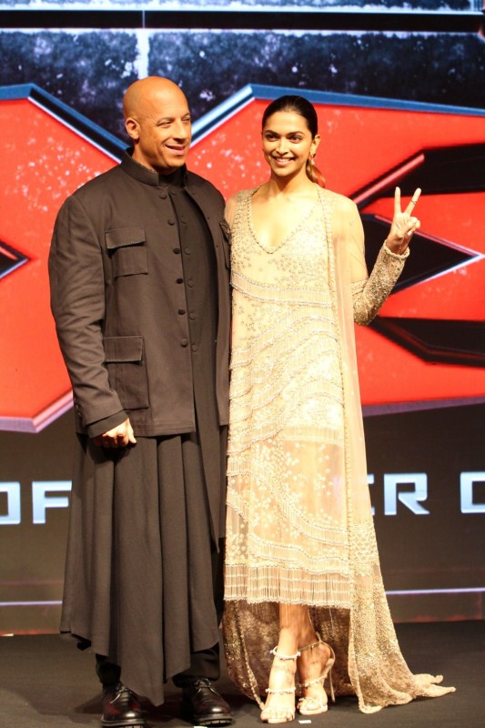 The press conference was followed by a special fan interaction. Vin Diesel has a huge fan following in India and was keen to interact and connect with his fans here. Deepika and Vin made a thrilling glass-shattering entry at the event and drove the fans to madness! The fans were in a frenzy and the duo had a gala time interacting with them. D J Caruso,DJ Caruso,Vin Diesel and Deepika Padukone,Vin Diesel,Deepika Padukone,XXX: Return of Xander Cage press conference,xXx,xXx: Return of Xander Cage,xXx: Return of Xander Cage press conference,xXx: Return of Xander Cage press conference PICS,xXx: R