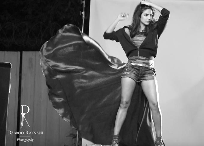 Priyanka Chopra Dabboo Ratnani Calendar 2017,Dabboo Ratnani Calendar,Abhishek Bachchan,Aishwarya Rai,Akshay Kumar,Alia Bhatt,Anuskha Sharma,Disha Patani,Hrithik Roshan,Jacqueline Fernandez,Parineeti Chopra,Priyanka Chopra,Sanjay Dutt,Shahrukh Khan,Shraddha Kapoor,Sunny L