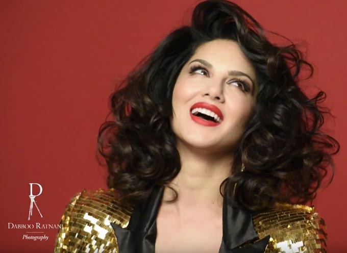 Sunny Leone Dabboo Ratnani Calendar 2017,Dabboo Ratnani Calendar,Abhishek Bachchan,Aishwarya Rai,Akshay Kumar,Alia Bhatt,Anuskha Sharma,Disha Patani,Hrithik Roshan,Jacqueline Fernandez,Parineeti Chopra,Priyanka Chopra,Sanjay Dutt,Shahrukh Khan,Shraddha Kapoor,Sunny L