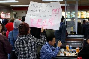 Donald Trump,Fight for $15,labor secretary nominee,Donald Trump labor secretary nominee,President-elect Donald Trump,against Andrew Puzder,Andrew Puzder