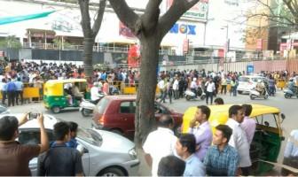 Mantri Square,Mantri Square wall collapse,Mantri Square collapse,Panic,Panic in the mall,Mantri Square wall,Mantri Square mall wall collapse