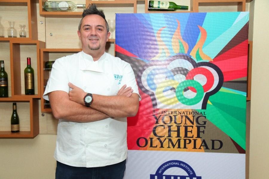 Chef Shaun, who is the Culinary Director for IIHM, introduced the media to YCO 2017 - the world's largest culinary competition for hospitality students. Chef Saha, who is one of the technical judges for YCO 2017, explained the metrics of judgement and the basis on which the contestants will be measured. Curtain Raiser,Young Chef Olympiad 2017,IIHM,Chef Abhijit Saha,Avant Garde,Shaun Kenworthy,Shalini Khanna Charles,Curtain Raiser of Young Chef Olympiad 2017