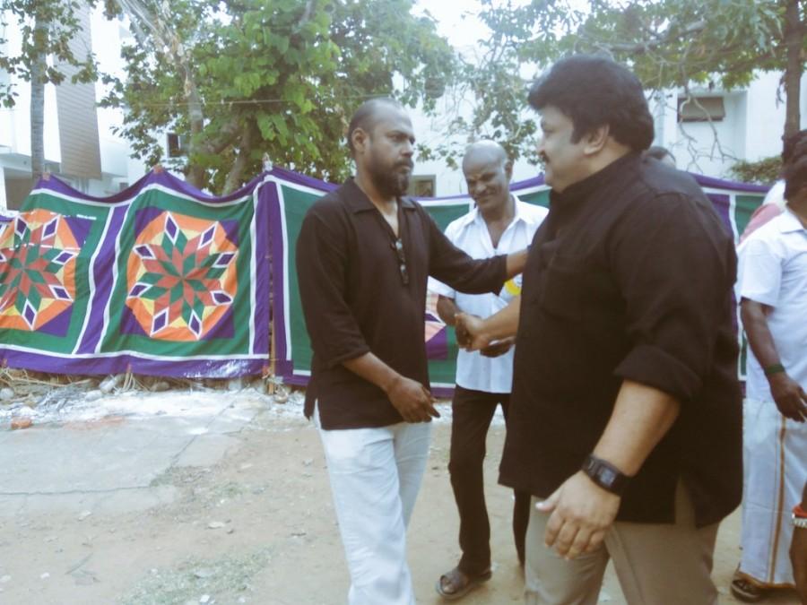 Prabhu at Nadigar Sangam Jallikattu protest. Shanthnu,Trisha,Sundar C,Prabhu,Nadigar Sangam Jallikattu protest,Nadigar Sangam,Jallikattu protest,Trisha at Jallikattu protest,celebs at Jallikattu protest,Shanthnu at Jallikattu protest,Sundar C at Jallikattu protest