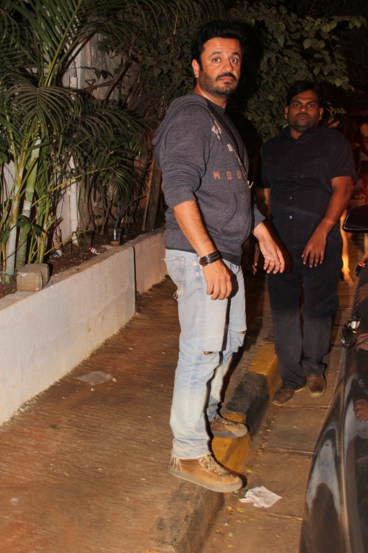 Bollywood actor Vikas Bahl spotted at olive restaurant in Bandra. Sushant Singh Rajputm,Sushant Singh,Vikas Bahl,Sushant Singh Rajput spotted at olive restaurant,Vikas Bahl spotted at olive restaurant