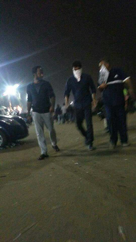 Jallikattu Ban: Ilayathalapathy Vijay joined Marina protest. Ilayathalapathy,Jallikattu,Vijay,Ilayathalapathy Vijay,Vijay joined Marina protest,Vijay at Marina protest,Marina protest,Jallikattu Protests,Vijay at Jallikattu protest,Vijay Jallikattu protest,Vijay Jallikattu protest pics,Vijay Jallikattu protest image