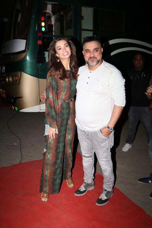 Bollywood actress Amy Jackson spotted at Mehboob studio. Amy Jackson,actress Amy Jackson,Amy Jackson at Mehboob studio,bollywood actress Amy Jackson,Amy Jackson latest pics,Amy Jackson latest images,Amy Jackson latest photos,Amy Jackson latest stills,Amy Jackson latest pictures