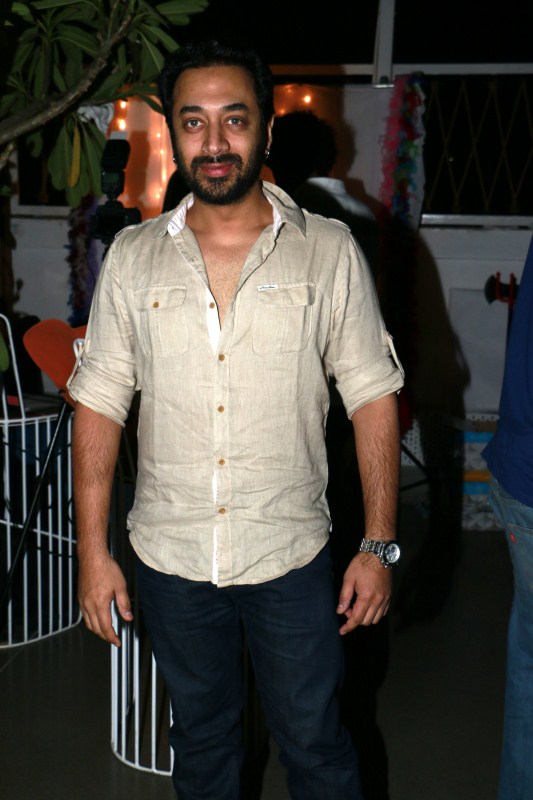 Hiten Paintal at the app launch of Khushboo Grewal. Singer Khushboo Grewal,Maryam Zakaria,Hiten Paintal,Khushboo Zakaria,App launch of Khushboo Zakaria,Khushboo Zakaria app launch
