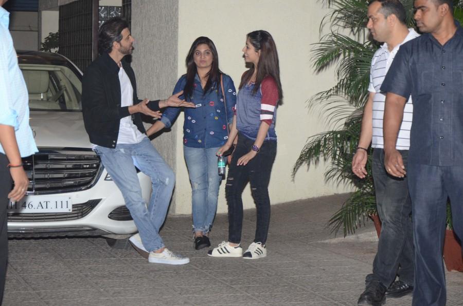Celebs like Hrithik Roshan, Sussanne Khan, Yami Gautam, Resul Pookutty, Shadia Pookutty, Ravi Behl, Salim Merchant, Sulaiman Merchant, Yami Gautam and others snapped post party at Rakesh Roshan's house. Rakesh Roshan,Hrithik Roshan,Sussanne Khan,Yami Gautam,Resul Pookutty,Shadia Pookutty,Ravi Behl,Salim Merchant,Sulaiman Merchant,Yami Gautam