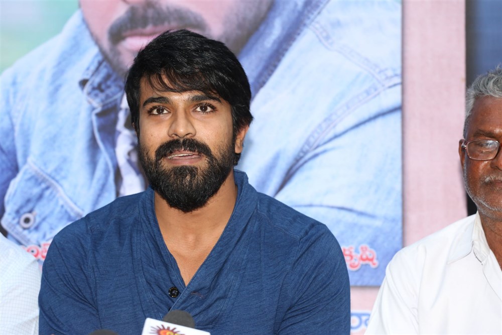 Mega Power Star Ram Charan Launched Mega Chiranjeevitam – Cineprastanam 150 book, which is written by Pasupuleti Rama Rao. Celebs like Allu Aravind, VV Vinayak, C Kalyan and others graced the event. Ram Charan,Mega Power Star Ram Charan,actor Ram Charan,Mega Chiranjeevitam book,Mega Chiranjeevitam,Allu Aravind,VV Vinayak,C Kalyan