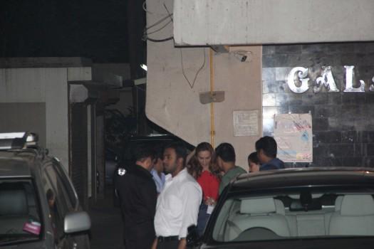 Lulia Vantur snapped at Salman Khan's house.