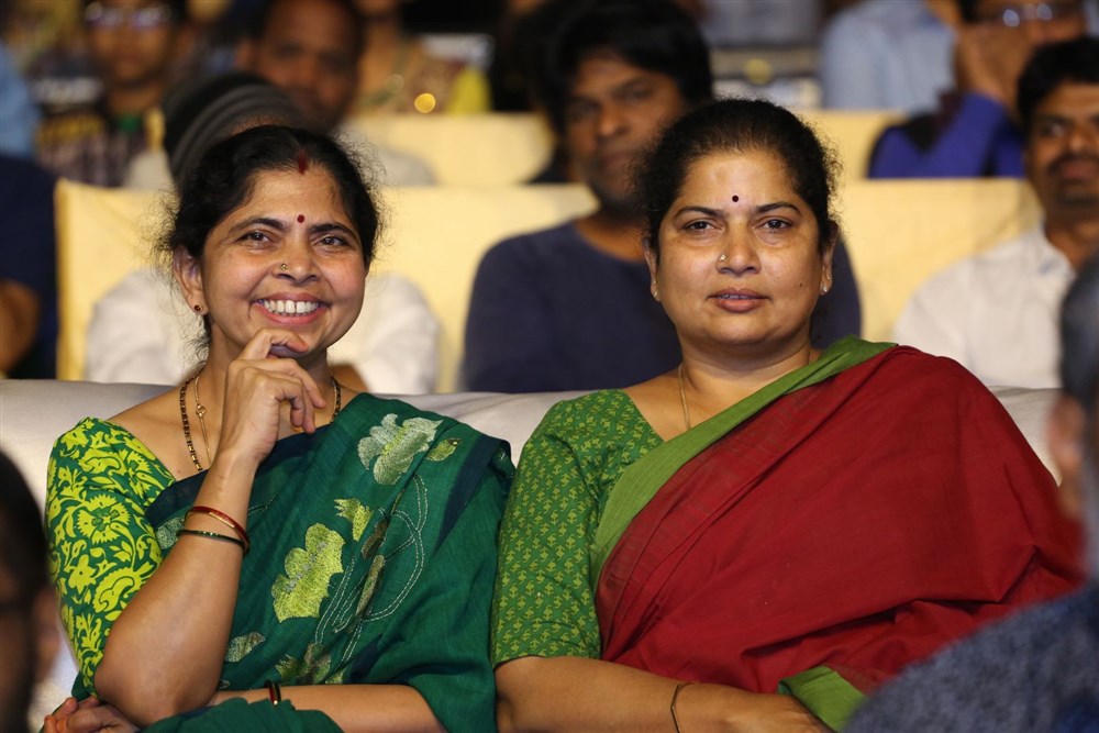 Telugu movie Sri Valli audio launch event held at Hyderabad. Celebs like SS Rajamouli, MM Keeravani, Rama Rajamouli, MM Srilekha, Srivalli Keeravani, Vijayendra Prasad, BVSN Prasad, Neha Hinge, Rajath, Sunitha, SR Charan, Koratala Siva, Hema, Rajkumar Brindaavan, Paruchuri Gopala Krishna and others graced the event. Sri Valli,Sri Valli audio launch,Sri Valli music launch,Sri Valli music,SS Rajamouli,MM Keeravani,Rama Rajamouli,MM Srilekha,Srivalli Keeravani,Vijayendra Prasad,BVSN Prasad,Sri Valli audio launch pics,Sri Valli audio launch images,Sri Valli audio launch