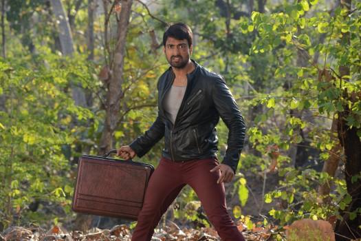 Anil Kalyan 's Dhanalakshmi Talupu Tadithe (2015) Movie Stills