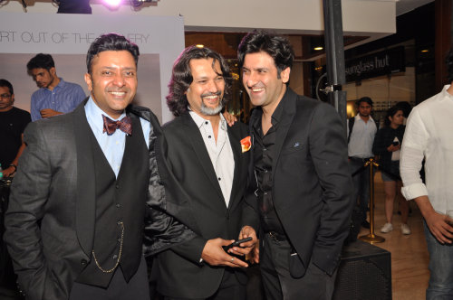 Ash Chandler, Jatin Kampani and Ashish Raheja. Dia Mirza,actress Dia Mirza,Art out of the Gallery,Aditya Thackeray,Jatin Kampani