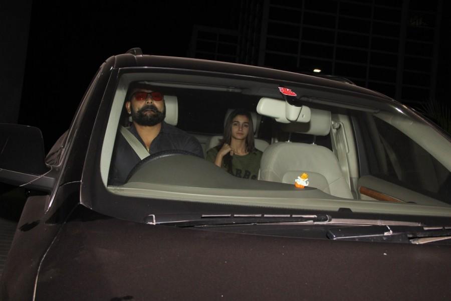 Bollywood actress Alia Bhatt spotted at Dharma production office on January 27, 2017. Alia Bhatt and Varun Dhawan,Alia Bhatt,Varun Dhawan,Alia Bhatt spotted at Dharma production office,Varun Dhawan spotted at Dharma production office,Alia Bhatt at Dharma production office,Varun Dhawan at Dharma production office