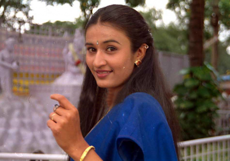 Bigg Boss 4 Kannada finalist: Sparsha Rekha's rare and unseen pictures.