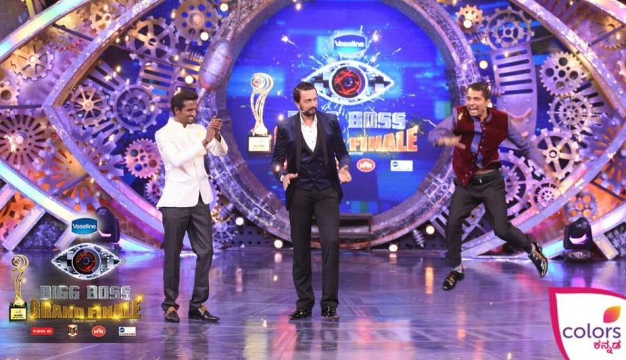 Bigg Boss Season 4 Kannada Winner: Pratham wins the Sudeep BBK4 Reality Show. Kirik keerthi,Pratham,pratham grand finale,Pratham wins Bigg Boss,Pratham wins Bigg Boss Season 4,Pratham wins Bigg Boss Season 4 Kannada,Sudeep,BBK4,Bigg Boss Season 4 Kannada Winner,Bigg Boss 4 Kannada Winner,Bigg Boss Kannada Winner