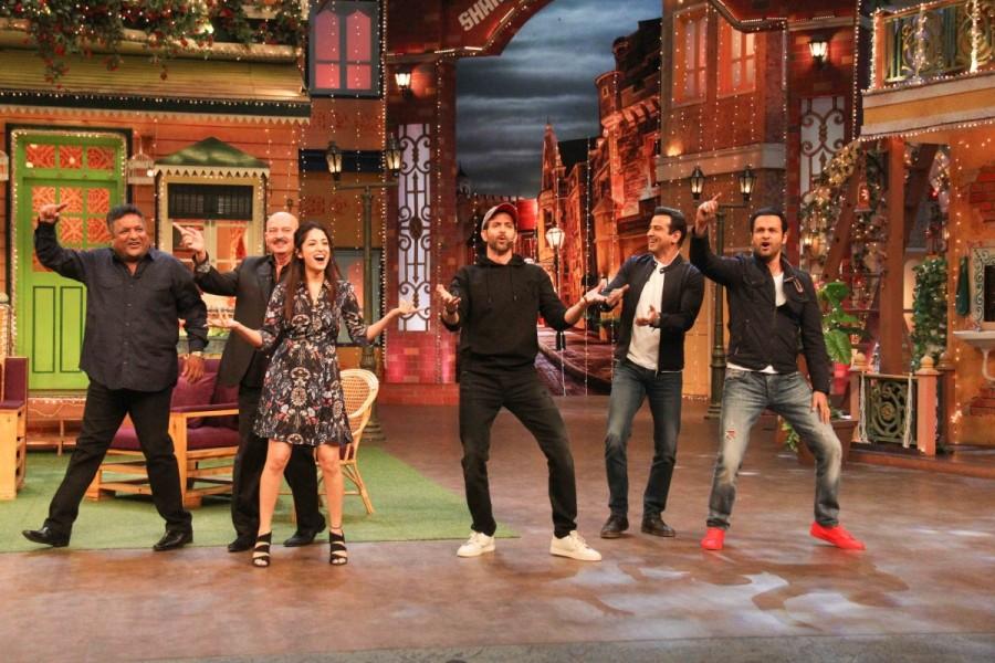 Bollywood actor Hrithik Roshan and actress Yami Gautam promote Kaabil on the sets of The Kapil Sharma Show in Mumbai on January 29, 2017. Hrithik Roshan and Yami Gautam,Hrithik Roshan,Yami Gautam,Kaabil,Kaabil promotions,Kaabil movie promotion,Kaabil on the sets of The Kapil Sharma Show,The Kapil Sharma Show,Kapil Sharma Show,Hrithik Roshan and Yami Gautam on Kapil Sharma Show,Hrithik Rosha