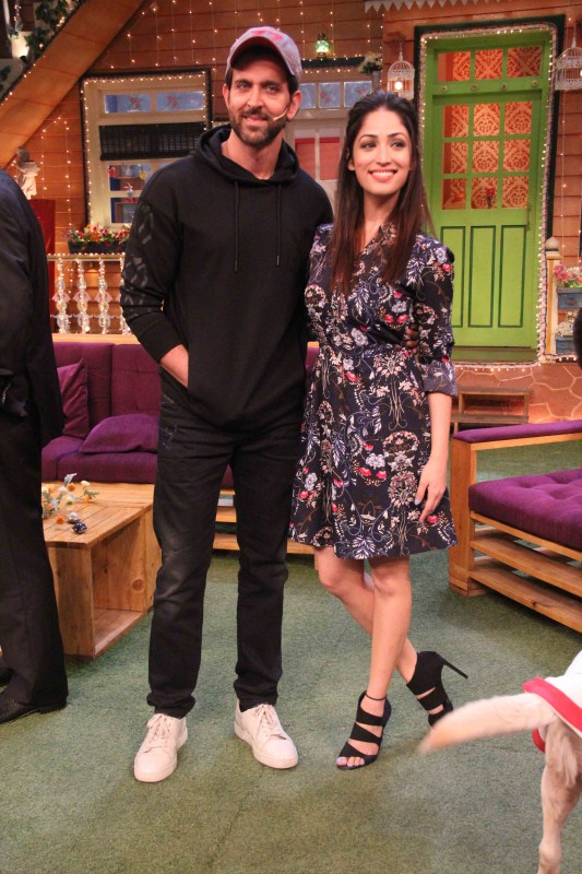 Bollywood actor Hrithik Roshan and actress Yami Gautam promote Kaabil on the sets of The Kapil Sharma Show in Mumbai on January 29, 2017. Hrithik Roshan and Yami Gautam,Hrithik Roshan,Yami Gautam,Kaabil,Kaabil promotions,Kaabil movie promotion,Kaabil on the sets of The Kapil Sharma Show,The Kapil Sharma Show,Kapil Sharma Show,Hrithik Roshan and Yami Gautam on Kapil Sharma Show,Hrithik Rosha