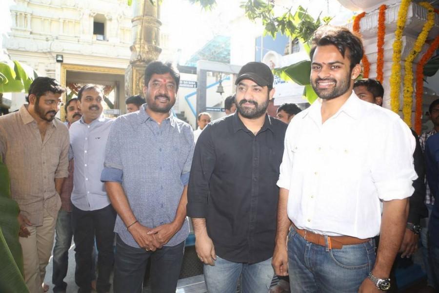 South Indian actor Sai Dharam Tej's new movie Jawaan launched in Hyderabad. Celebs like Jr NTR, VV Vinayak, BVS Ravi, Krishna, Harish Shankar, Gopichand Malineni, Koratala Siva, BVSN Prasad, SS Thaman, Suresh Kondeti, KS Rama Rao and others graced the event. Jr NTR,Sai Dharam Tej,Jawaan movie launch,Jawaan,Jawaan movie launch pics,Jawaan movie launch images,Jawaan movie launch photos,Jawaan movie launch stills,Jawaan movie launch pictures,N. T. Rama Rao Jr.
