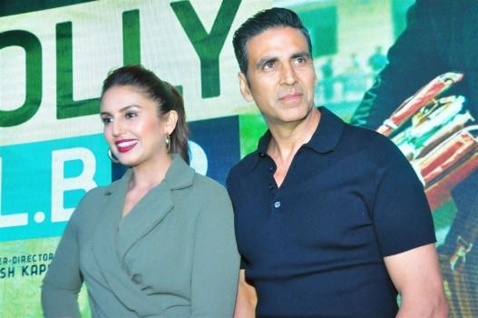 Bollywood movie Jolly LLB 2 press meet event held at Hyderabad. Bollywood actor Akshay Kumar, actress Huma Qureshi graced the event.