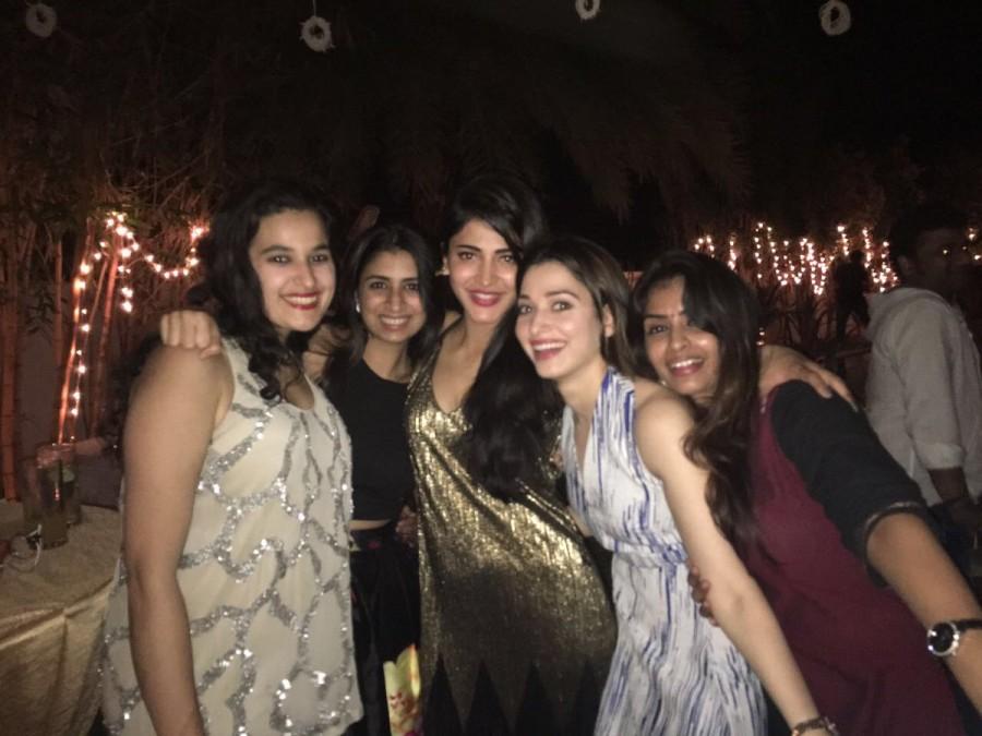 South Indian actress Tamannaah at Shruti Haasan's 31st birthday celebration. Tamannaah,tamannaah bhatia,Kamal Haasan,Shruti Haasan,Shruti Haasan 31st birthday celebration,Shruti Haasan birthday celebration,Shruti Haasan birthday celebration pics,Shruti Haasan birthday celebration images,Shruti Haasan birthday celebration photos,Sh