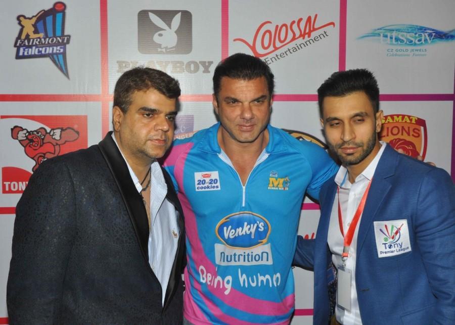 Bollywood actor Sohail Khan with co founders of Tony Premiere Leagues, Naren Moriani (L) and Danish Hingora (R) during the launch of Tony Premiere Leagues upcoming cricket season (TPL) in Mumbai on January 30, 2017. Sohail Khan,actor Sohail Khan,Tony Premiere Leagues,Tony Premiere Leagues launch,TPL,TPL Launch,Sohail Khan pics,Sohail Khan images,Sohail Khan photos,Sohail Khan stills,Sohail Khan pictures
