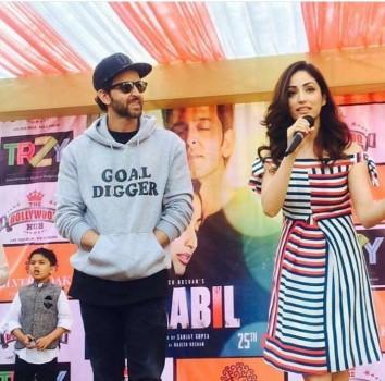 Bollywood actor Hrithik Roshan and actress Yami Gautam promote Kaabil in Ahmedabad.