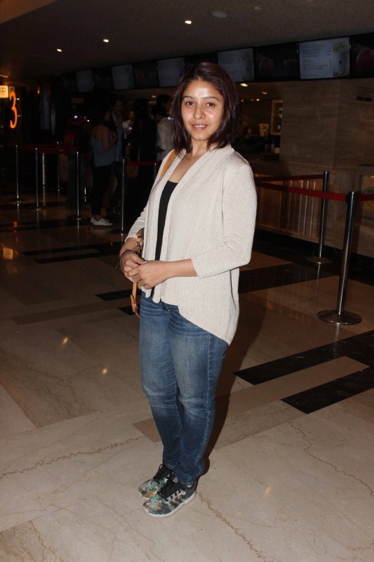 Bollywood Singer Sunidhi Chauhan spotted during the premiere of film Lion in Mumbai. Sunny Pawar,Radhika Apte,Anupam Kher,Lion special screening,Lion screening,Lion special screening pics,Lion special screening images,Lion special screening photos,Lion special screening stills,Lion special screening pictures