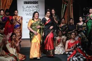 Preity Zinta,Preity Zinta at Lakme Fashion Week 2017,Lakme Fashion Week 2017,Lakme Fashion Week,Preity Zinta walks the ramp,Preity Zinta pics,Preity Zinta images,Preity Zinta photos,Preity Zinta stills,Preity Zinta pictures