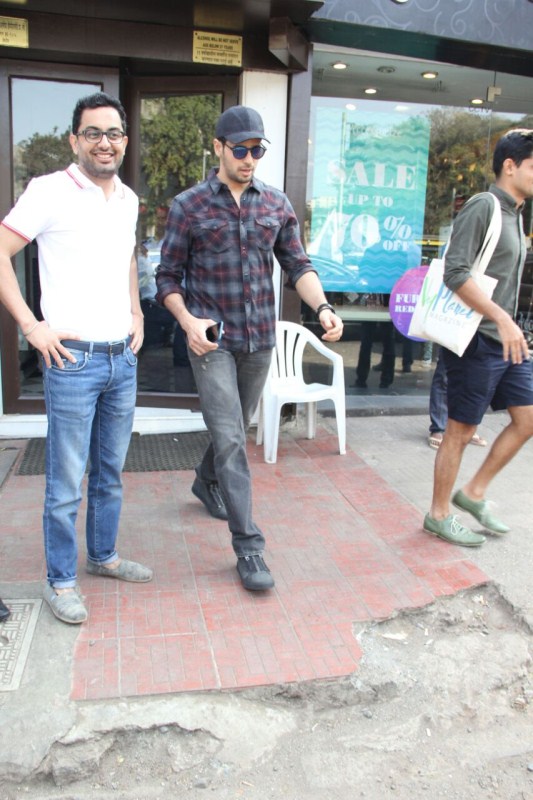 Bollywood actor Sidharth Malhotra spotted at Bastian hotel in Bandra. Sidharth Malhotra with Alia Bhatt,Sidharth Malhotra and Alia Bhatt,Sidharth Malhotra,Alia Bhatt,Sidharth Malhotra and Alia Bhatt pics,Sidharth Malhotra and Alia Bhatt images,Sidharth Malhotra and Alia Bhatt photos,Sidharth Malhotra and Alia Bhatt stills,S