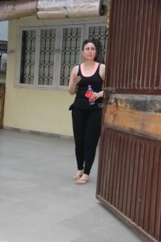 Bollywood actress Kareena Kapoor Khan spotted at Yoga class in Bandra.